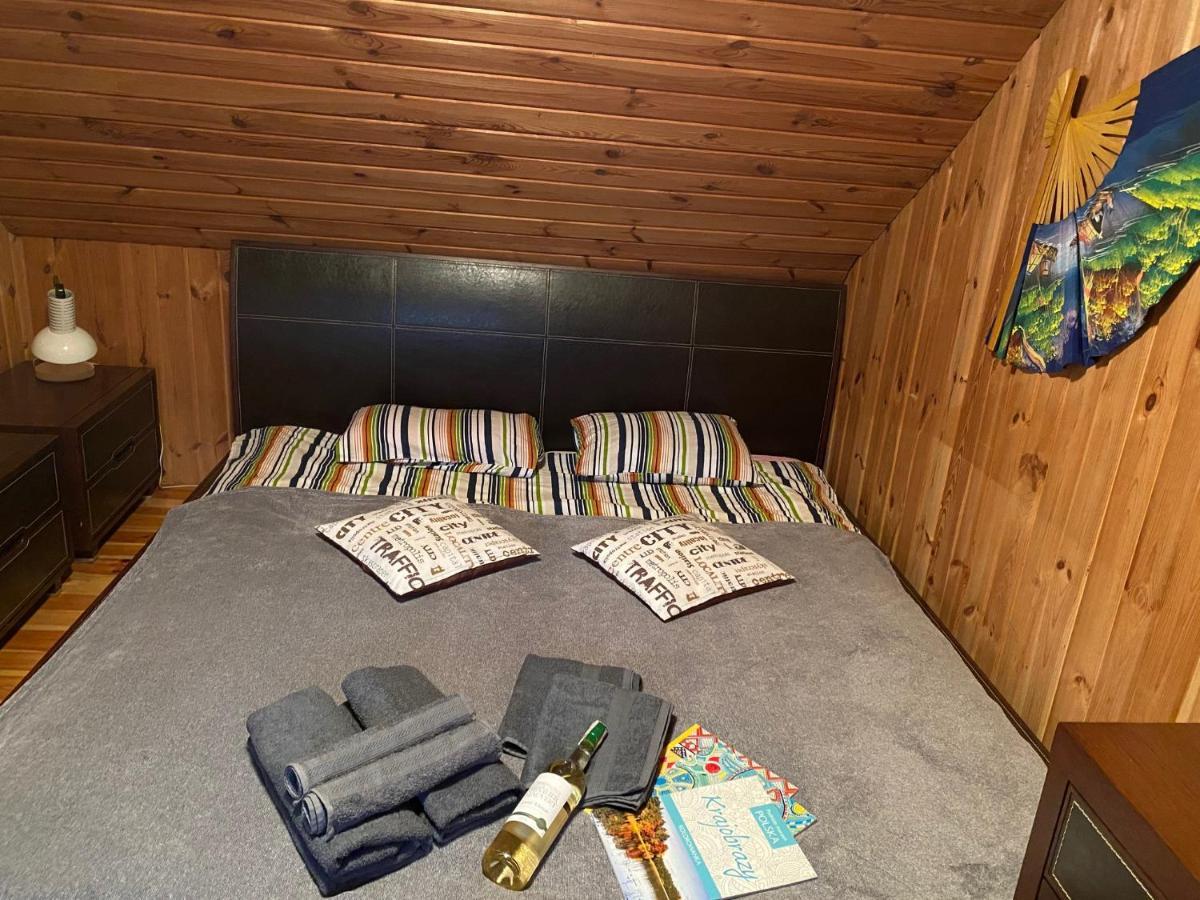 Villa Dom Pod Sosnami à Rzewnie Extérieur photo